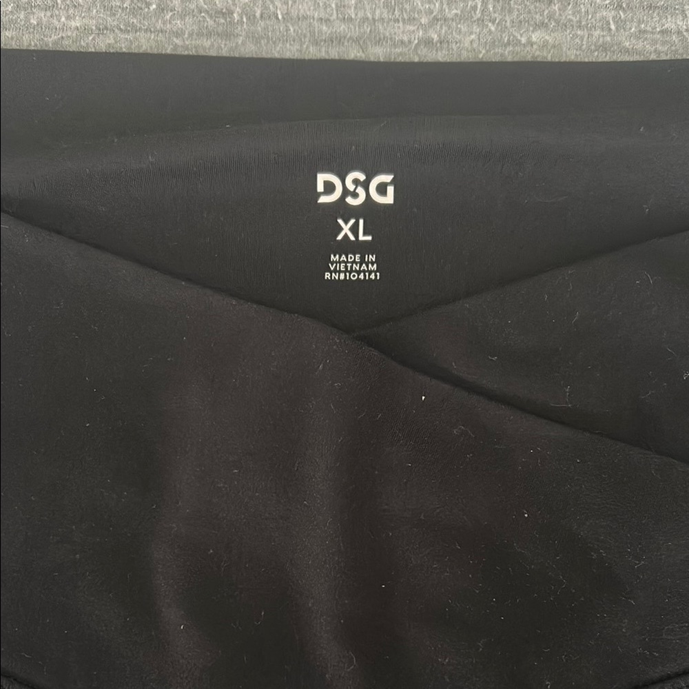 DSG Black Leggings XL